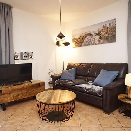 Strandnahe Mit 2 Balkonen - Haus Am Kurpark 12 아파트